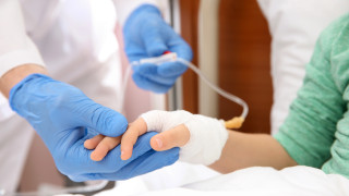 Врачи рассказали о состоянии истерзанного собаками мальчика