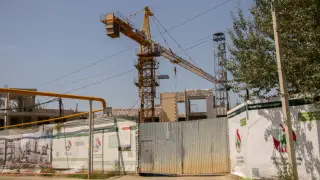 В Алматы приостановили стройку жилья двух компаний: что случилось
